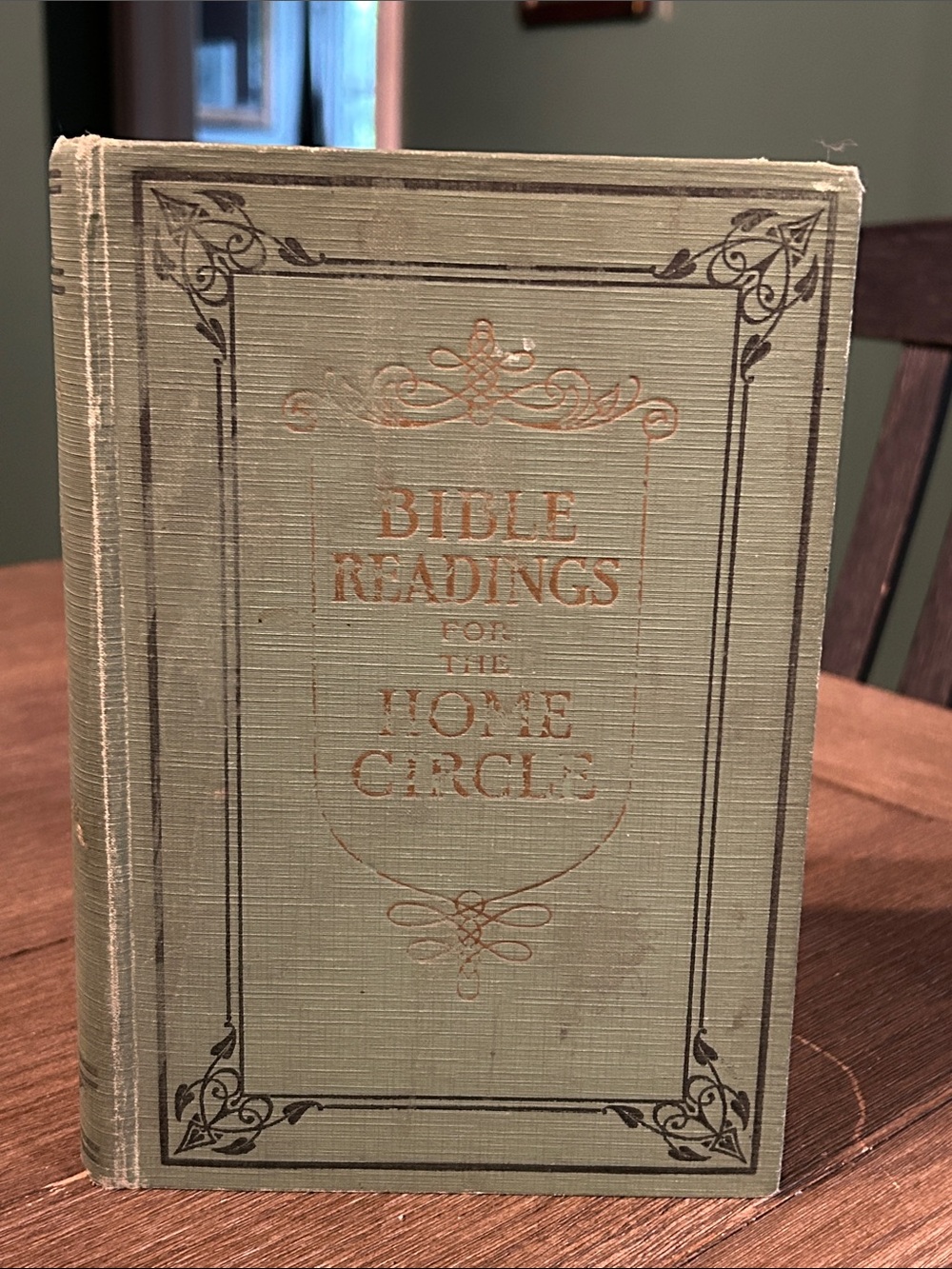 Antiquarian book Bible Readings for the Home Circle 1923 Illustrated
